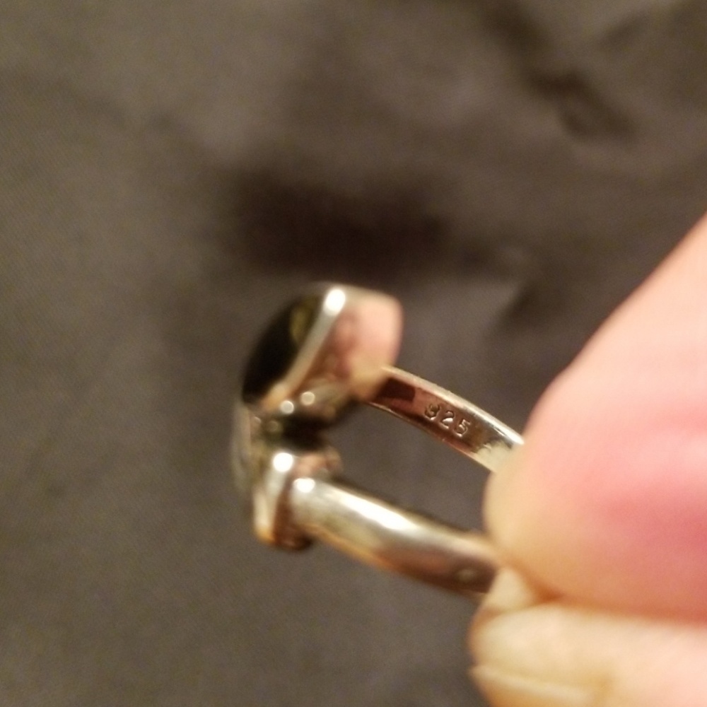 Sterling silver ring - Picture 3 of 3